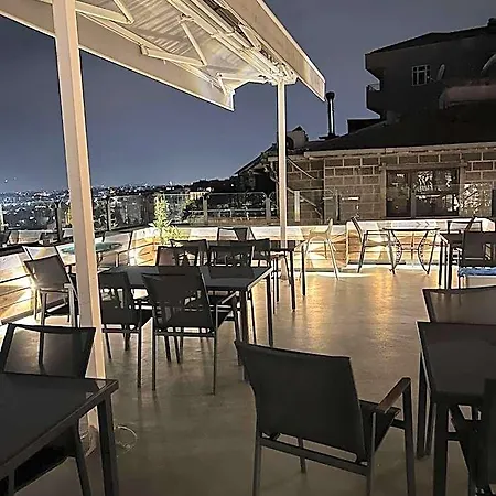 Fehmi Bey Aparthotel
